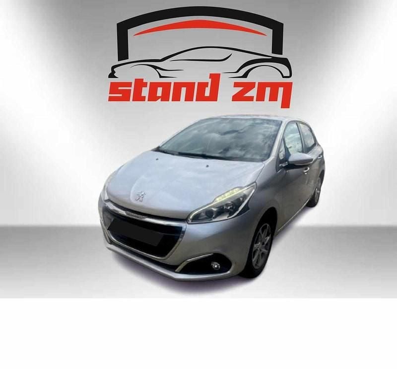 Cinzento Usado 2015 Peugeot 208 Citadino | € 6.500 (Super Preço) - Imagem 1/4