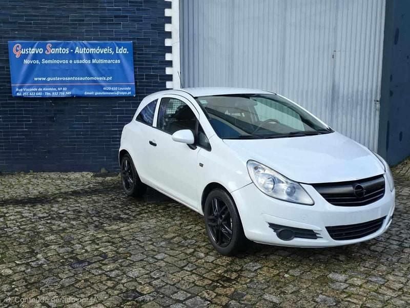Usado Opel Corsa 75 HP (55 kW) 2008 Branco Citadino