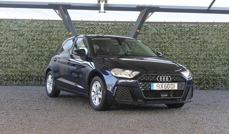 Azul Usado 2021 Audi A1 Sportback Citadino | € 16.350 (Preço justo) - Imagem 1/4