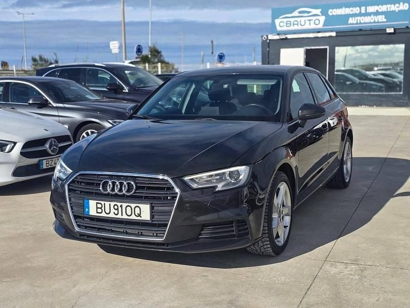 Cinzento Usado 2017 Audi A3 Sport Carrinha | € 17.250 (Preço justo) - Imagem 1/4