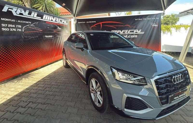 Cinzento Usado 2023 Audi Q2 SUV | € 26.990 (Preço justo) - Imagem 1/4