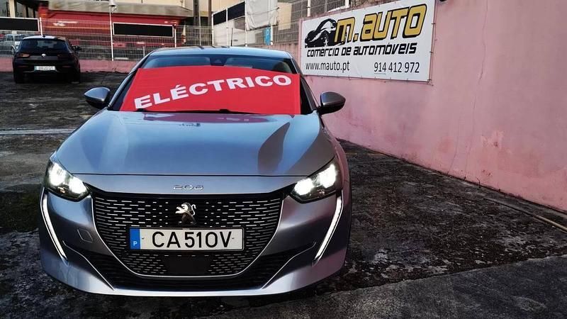 Usado Peugeot e-208 Active 100 kW (136 HP) 2021 Cinzento Citadino