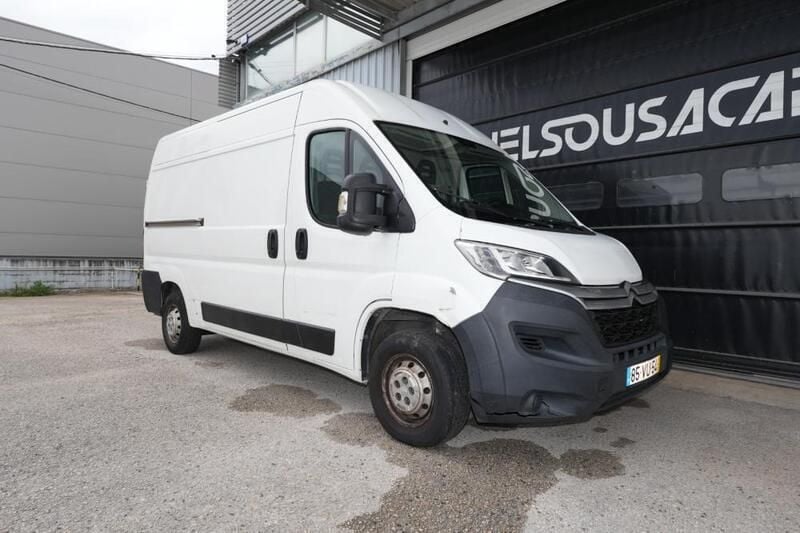 Branco Usado 2018 Citroën Jumper Monovolume | € 17.000 (Preço justo) - Imagem 1/4