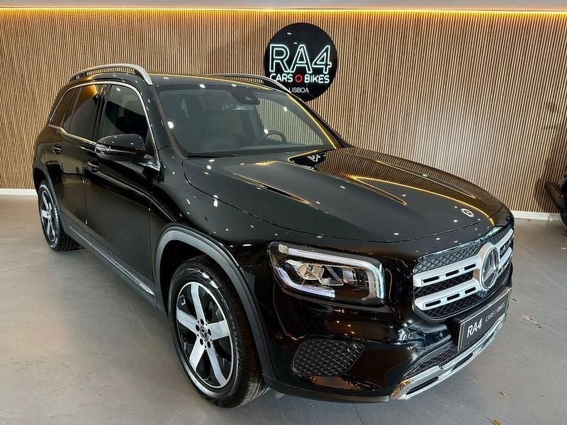 Preto Usado 2021 Mercedes GLB180 Style SUV | € 36.900 (Preço justo) - Imagem 1/4