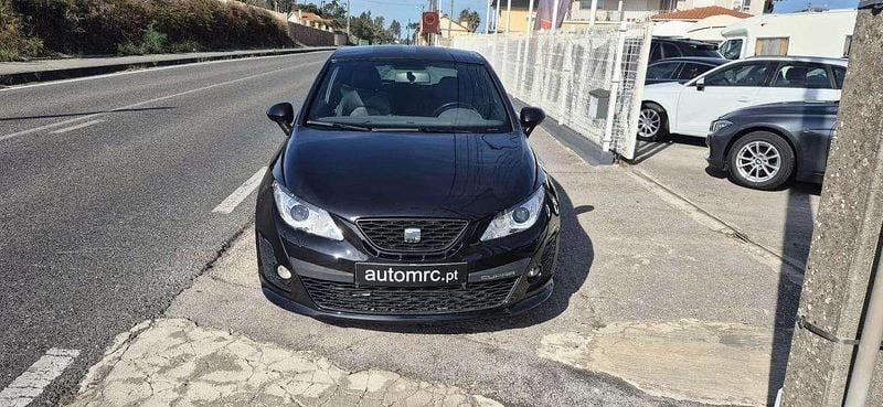 Usado Seat Ibiza CUPRA 180 HP (132 kW) 2011 Preto Coupé