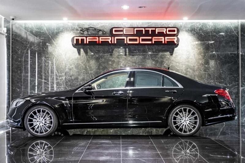 Preto Usado 2019 Mercedes S500 Sedan | € 89.000 - Imagem 1/4