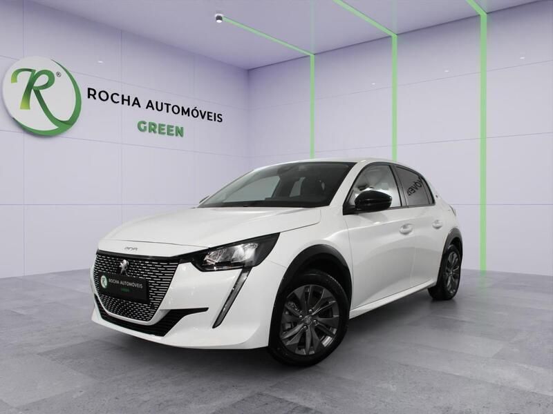 Branco Usado 2023 Peugeot e-208 Allure Citadino | € 23.999 (Preço justo) - Imagem 1/4