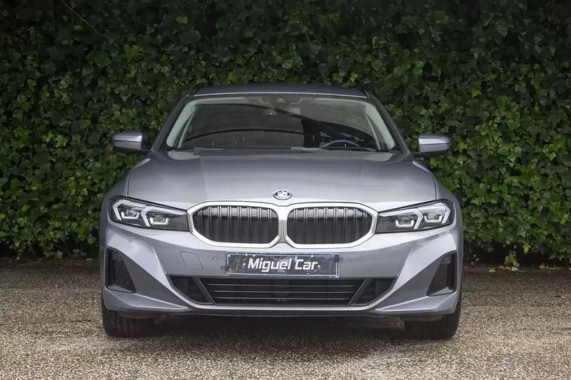 Usado BMW 320e Sport Line 204 HP (150 kW) 2022 Cinza Carrinha