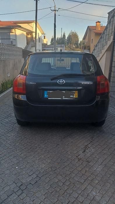 Usado Toyota Corolla 90 HP (66 kW) 2003 Sedan