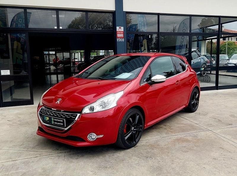 Usado 2013 Peugeot 208 GTi Citadino | € 12.800 (Preço justo) - Imagem 1/4