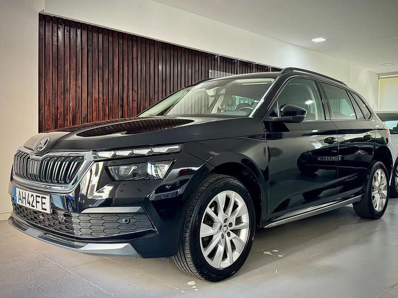 Preto Usado 2021 Skoda Kamiq Style SUV | € 16.990 (Preço justo) - Imagem 1/4
