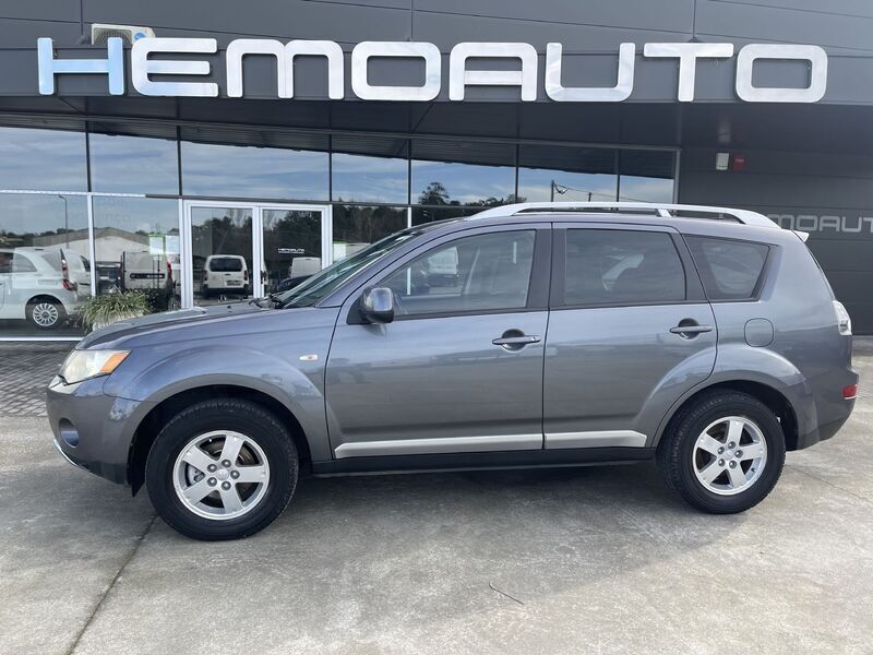 Cinzento Usado 2009 Mitsubishi Outlander Instyle SUV | € 8.990 - Imagem 1/4