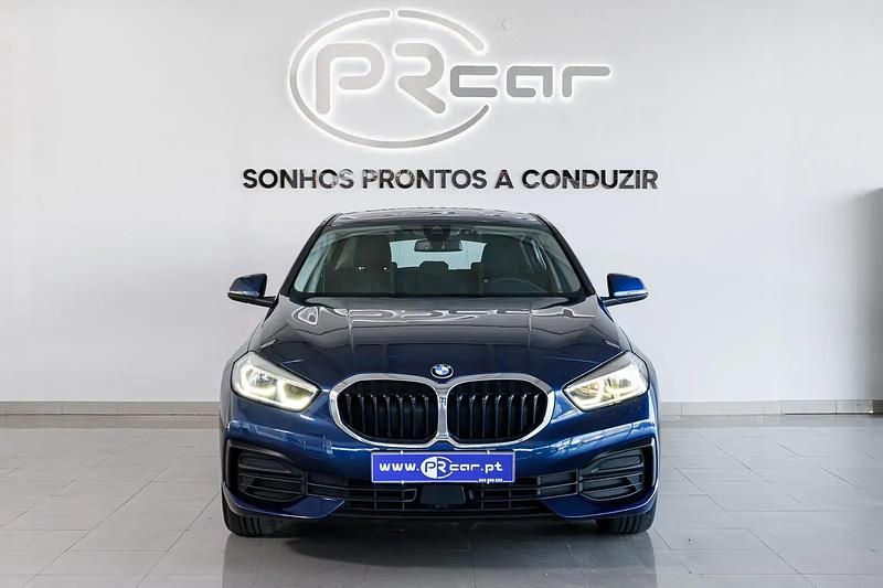 Usado BMW 116 Advantage 116 HP (85 kW) 2022 Preto metalizado Citadino