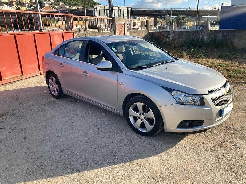 Usado Chevrolet Cruze 163 HP (119 kW) 2009 Sedan