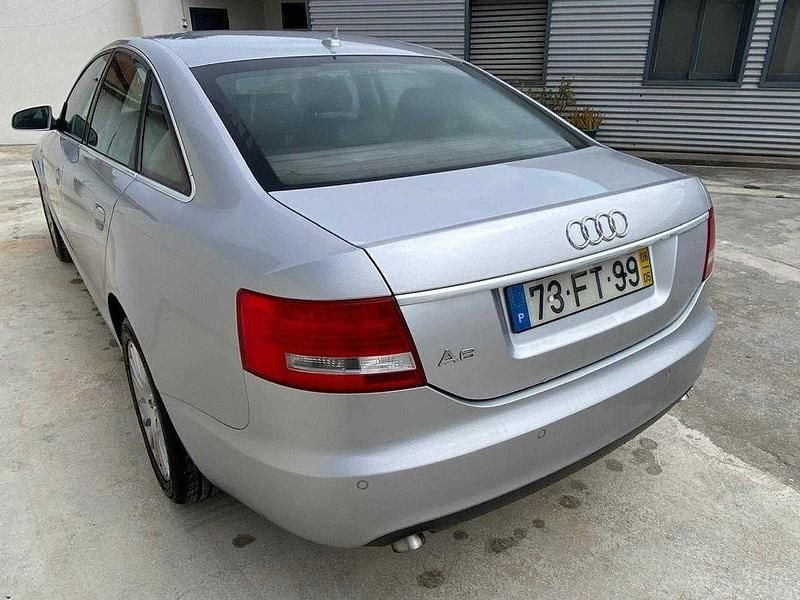 Usado Audi A6 Exclusive 140 HP (102 kW) 2008 Sedan