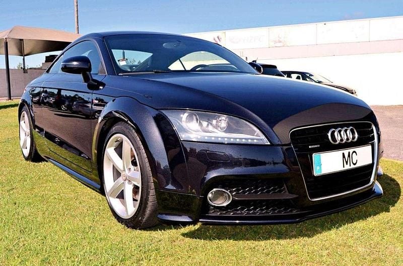 Preto Usado 2011 Audi TT | € 22.400 (Caro) - Imagem 1/4