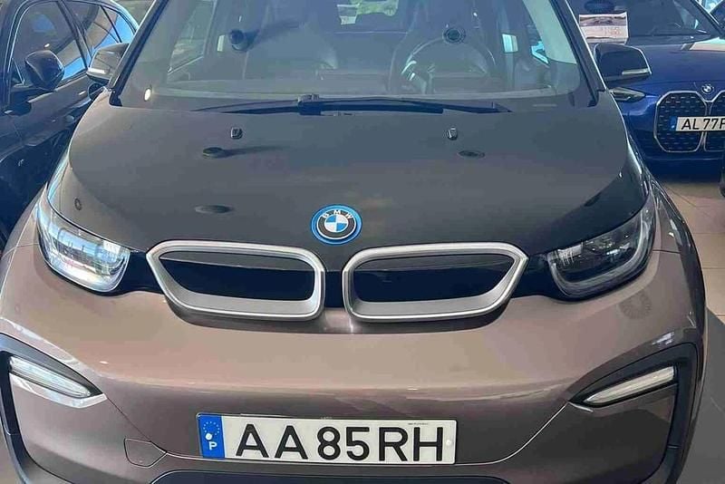 Vermelho Usado 2020 BMW i3 Comfort Edition Citadino | € 23.900 (Preço elevado) - Imagem 1/4
