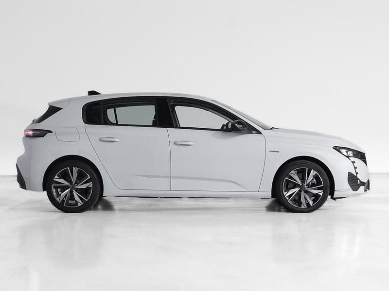 Usado Peugeot 308 Active 180 HP (132 kW) 2023 Branco
