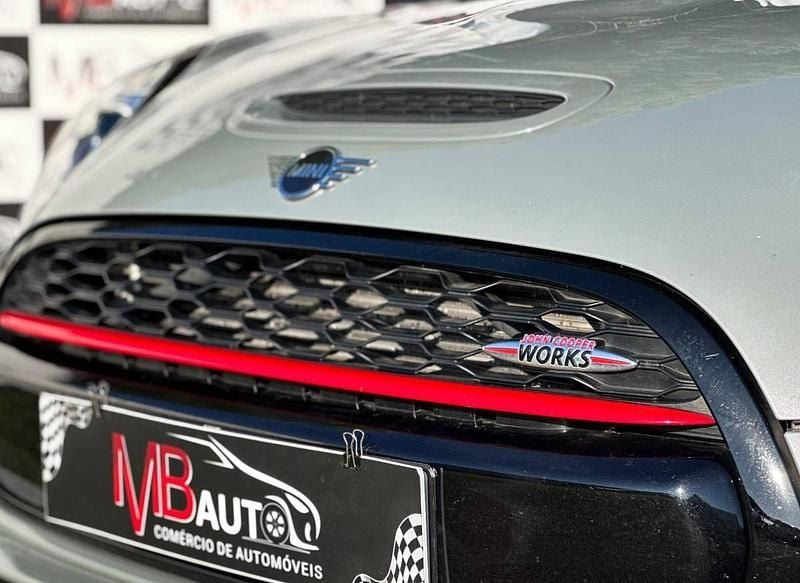 Usado Mini John Cooper Works 231 HP (169 kW) 2019 Cinzento Citadino