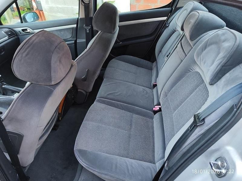 Usado Peugeot 407 136 HP (100 kW) 2005 Sedan