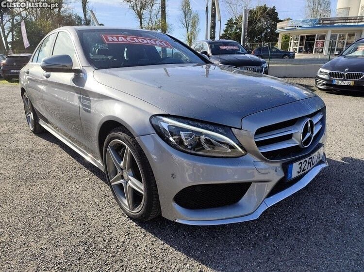 Cinza Usado 2016 Mercedes C300e AMG line Sedan | € 21.900 (Preço elevado) - Imagem 1/1