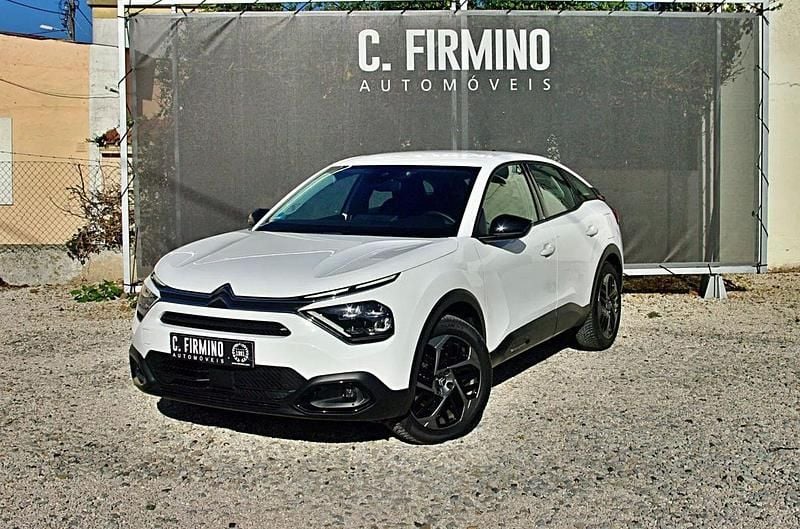 Branco Usado 2024 Citroën C4 PureTech SUV | € 22.380 (Preço justo) - Imagem 1/4