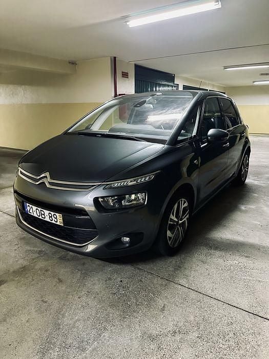 Usado 2013 Citroën C4 Picasso Monovolume | € 11.000 (Preço justo) - Imagem 1/4