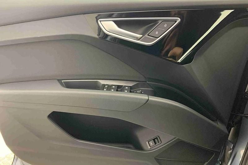 Novo Audi Q4 e-tron Comfort 210 kW (286 HP) 2025 Azul SUV