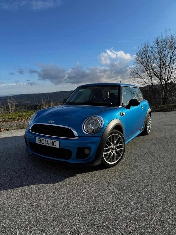 Azul Usado 2012 Mini Coupé Coupé | € 10.250 - Imagem 1/4