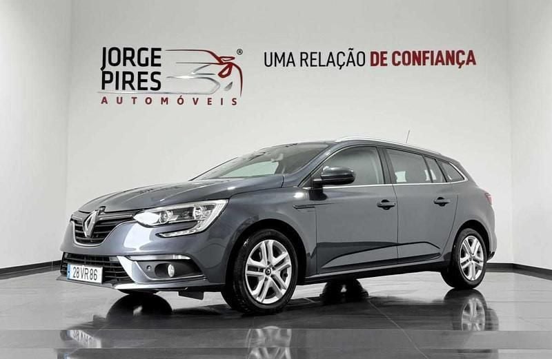 Cinzento Usado 2018 Renault Mégane GrandTour Carrinha | € 14.990 (Bom preço) - Imagem 1/4