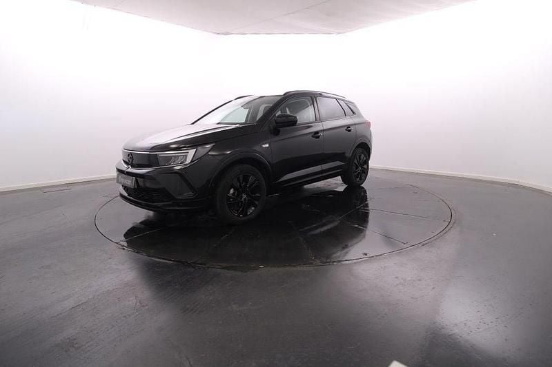 Preto Usado 2024 Opel Grandland X SUV | € 31.900 (Preço justo) - Imagem 1/4