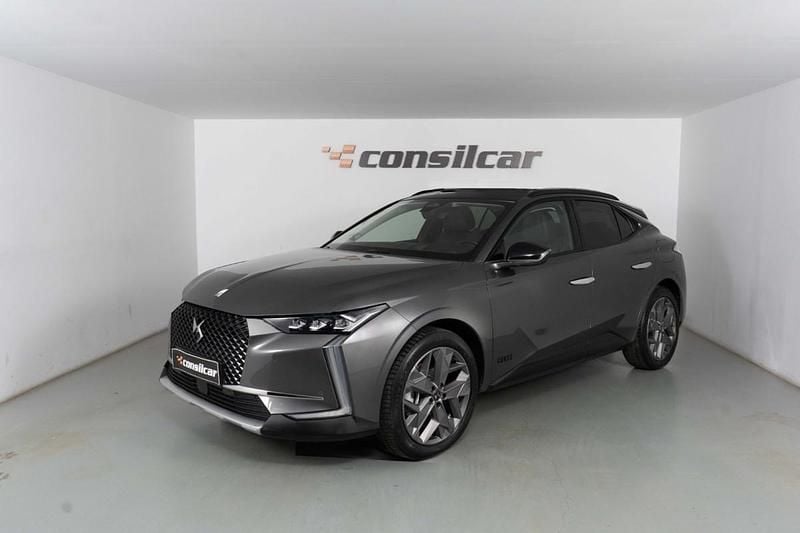 Cinzento Usado 2022 DS Automobiles DS4 | € 25.980 (Bom preço) - Imagem 1/4