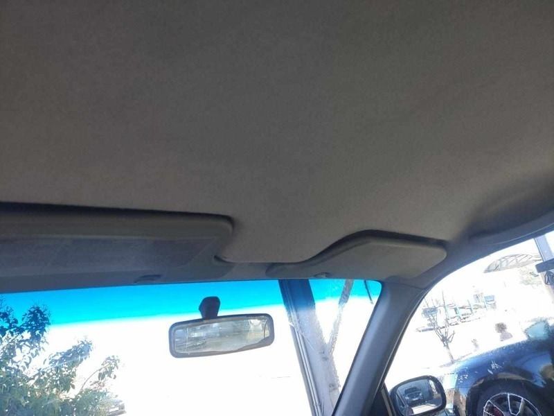 Vermelho Usado 1999 Nissan Micra Citadino | € 1.300 - Imagem 1/4