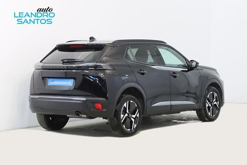 Usado Peugeot 2008 100 HP (73 kW) 2025 Preto SUV