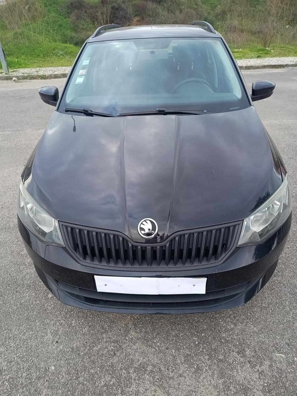 Preto Usado 2017 Skoda Fabia Active Carrinha | € 8.300 (Bom preço) - Imagem 1/4