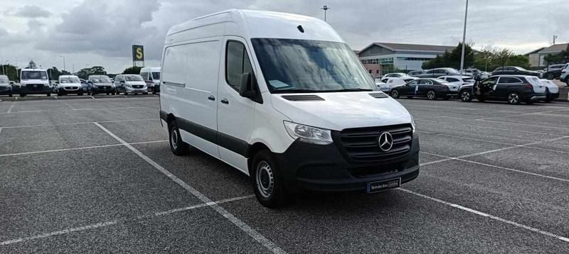 Usado Mercedes Sprinter 170 HP (125 kW) 2023 Branco Van