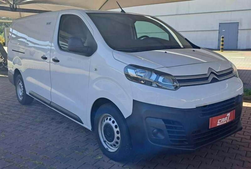 Branco Usado 2022 Citroën Jumpy Monovolume | € 23.990 (Super Preço) - Imagem 1/4