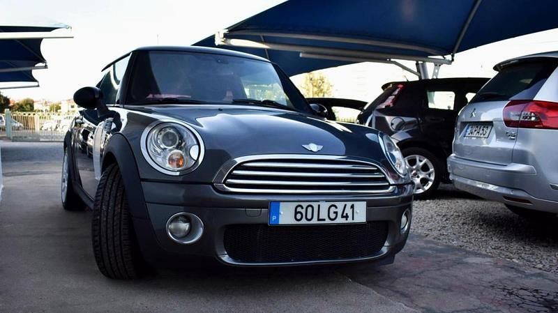 Cinzento Usado 2008 Mini Cooper Citadino | € 6.950 (Preço justo) - Imagem 1/4