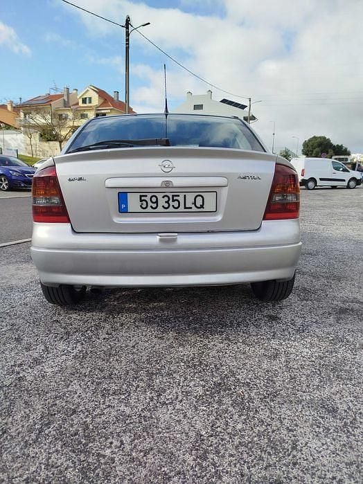 Usado Opel Astra 90 HP (66 kW) 1998