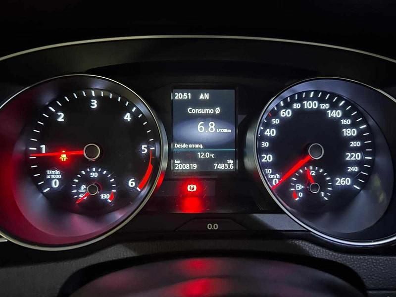 Usado VW Passat 150 HP (110 kW) 2016 Preto Carrinha