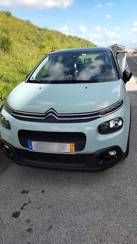 Usado Citroën C3 82 HP (60 kW) 2019 Verde Citadino