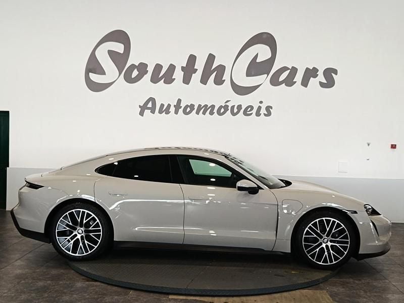 Usado Porsche Taycan 300 kW (408 HP) 2021 Cinza Coupé