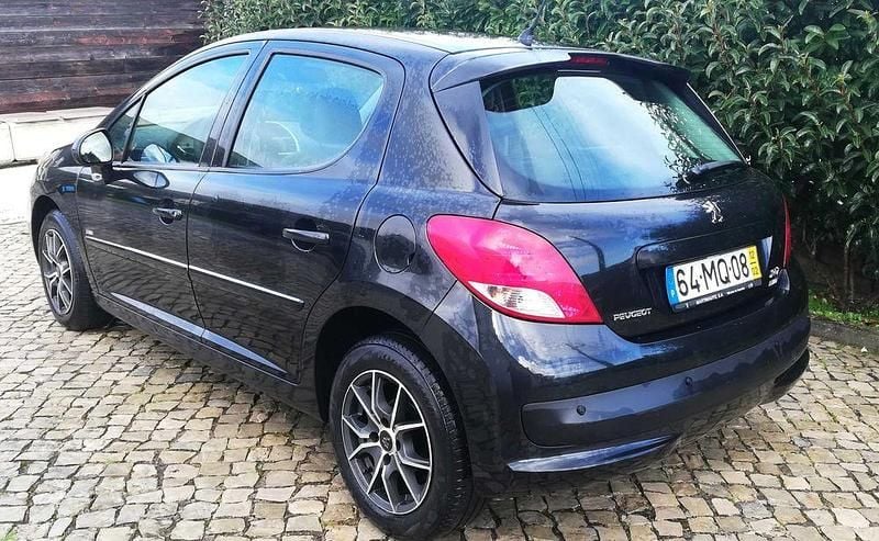 Usado Peugeot 207 Sport 91 HP (66 kW) 2012 Sedan