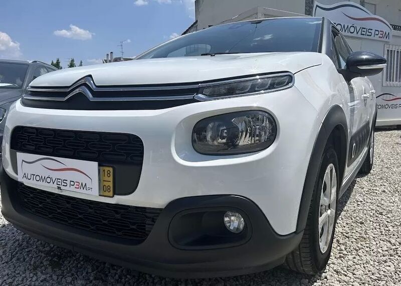 Branco Usado 2018 Citroën C3 Feel Citadino | € 9.990 (Preço justo) - Imagem 1/4