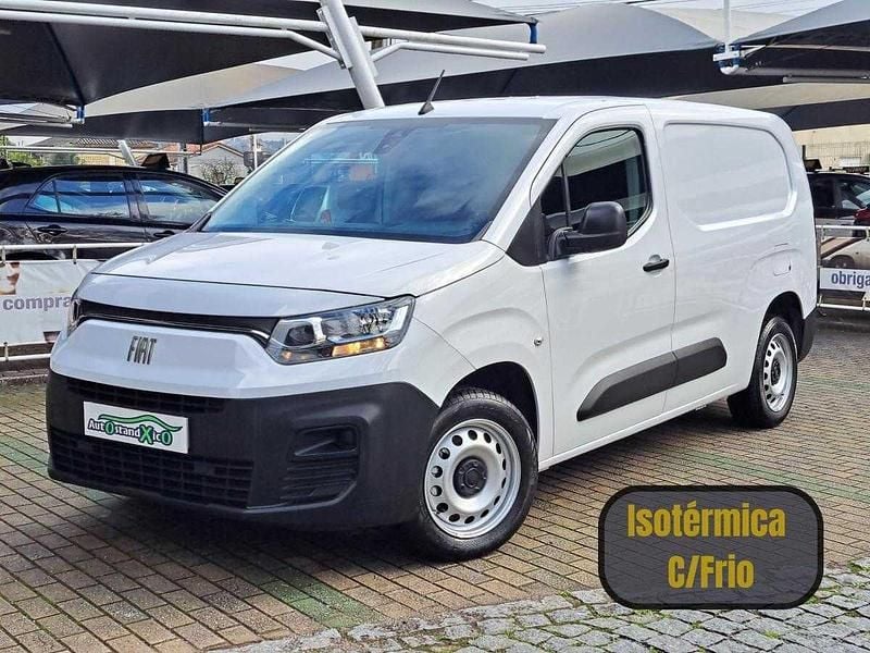 Usado Fiat Doblò 100 HP (73 kW) 2023 Branco Monovolume