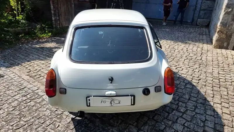 Usado MG B GT 87 HP (63 kW) 1971 Branco Coupé