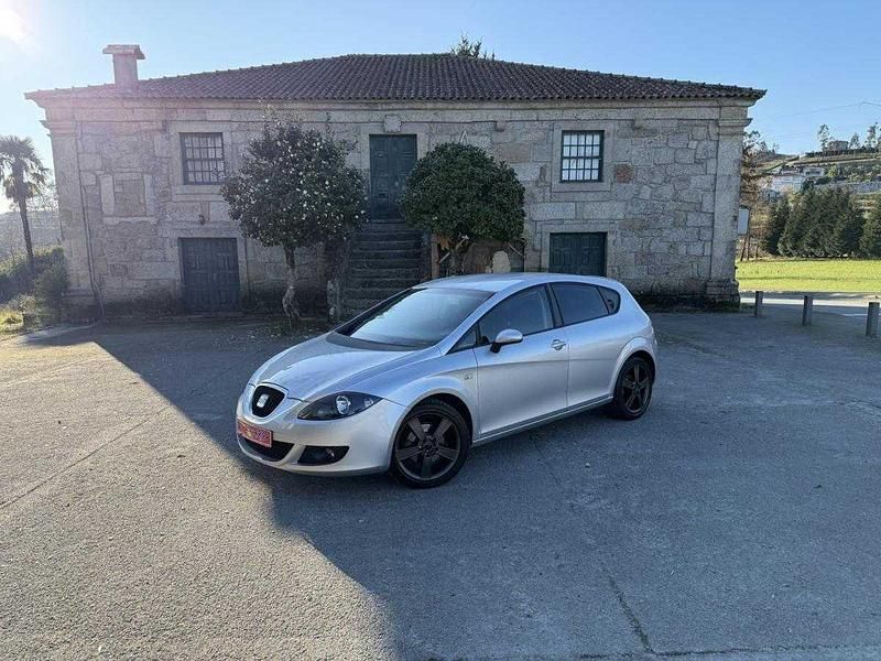 Cinzento Usado 2006 Seat Leon | € 3.750 (Preço justo) - Imagem 1/4