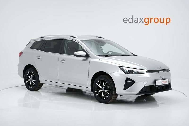 Usado MG MG5 EV 114 kW (156 HP) 2022 Cinzento Carrinha