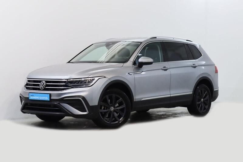 Cinzento Usado 2023 VW Tiguan Allspace SUV | € 37.900 - Imagem 1/2