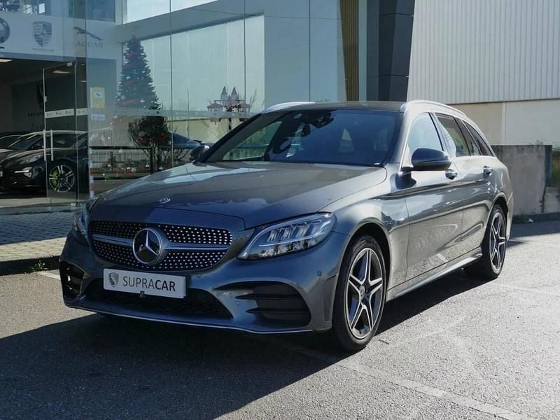 Cinzento Usado 2021 Mercedes C300 | € 35.990 (Preço justo) - Imagem 1/4